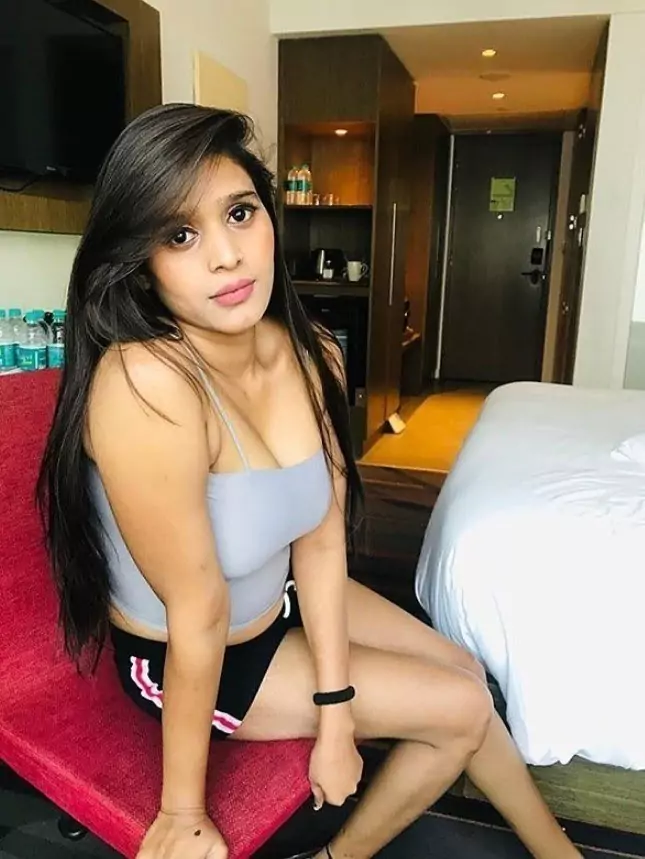 कॉल गर्ल्स सर्विस पलयमकोट्टई